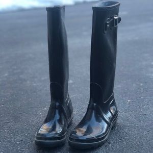 Women’s rain boots
